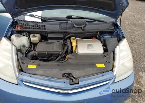 2008 Toyota Prius z USA, uszkodzony, nr VIN JTDKB20UX87747173